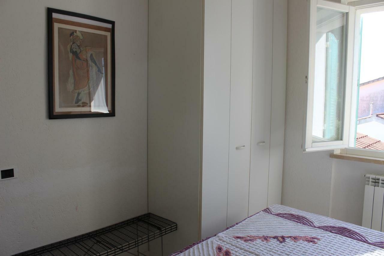 Апартаменты Bilo Frank - Delizioso Bilocale Con Terrazzo Vista Mare Нумана Экстерьер фото